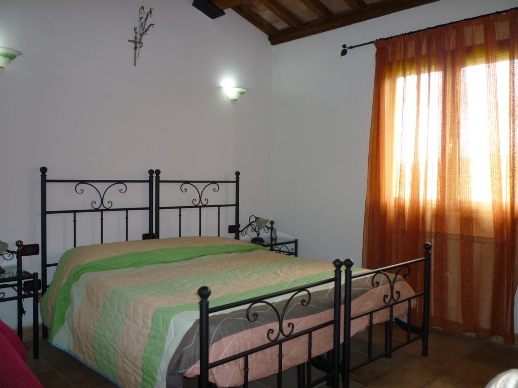 Tadinum Romana Gualdo Tadino Extérieur photo